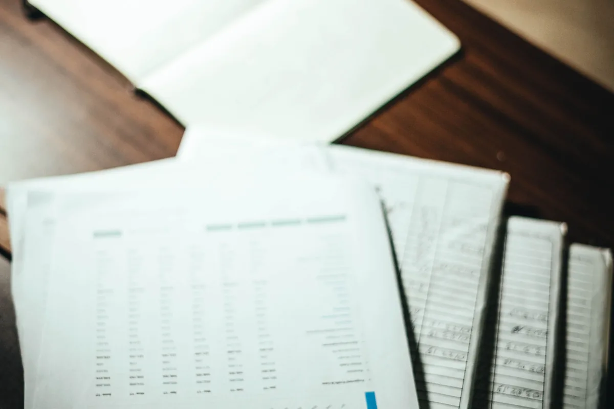 Documentos e informes financieros de una empresa cotizada